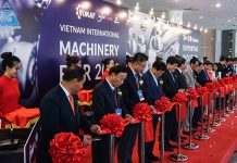 cắt băng khai mạc triển lãm VIMAF & VSIF 2018