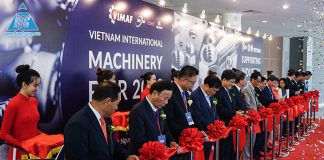 cắt băng khai mạc triển lãm VIMAF & VSIF 2018