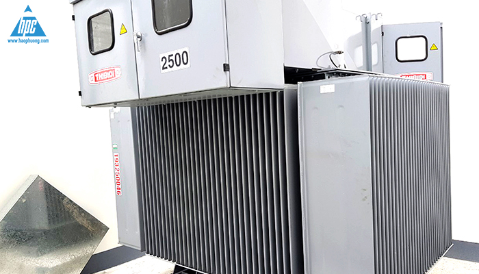 Máy biến áp 2500 KVA (2)