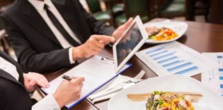 Ảnh bìa ứng dụng AI vào ngành công nghiệp thực phẩm