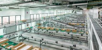 Hệ thống băng tải tự động do Intech Group nghiên cứu và phát triển