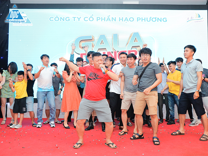 Hạo Phương kết thúc chuyến du lịch năm 2022 tại Vĩnh Hy, Ninh Thuận